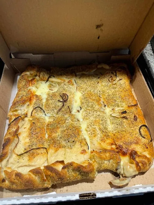 Double Crust White Pizza